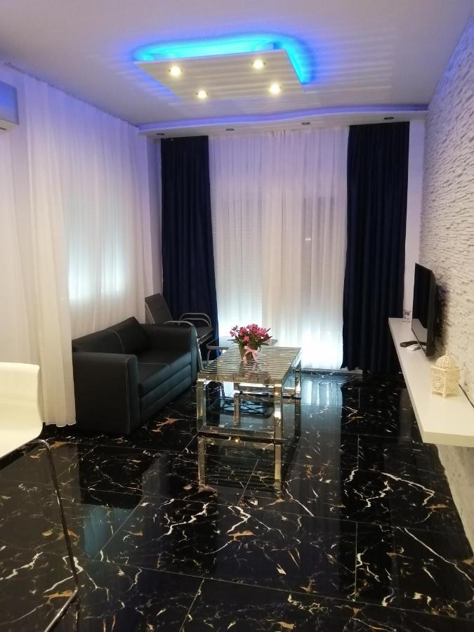 דירות Peraía Totani Lux מראה חיצוני תמונה