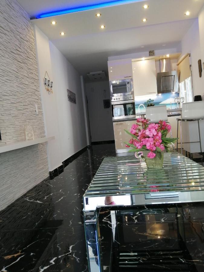 דירות Peraía Totani Lux מראה חיצוני תמונה